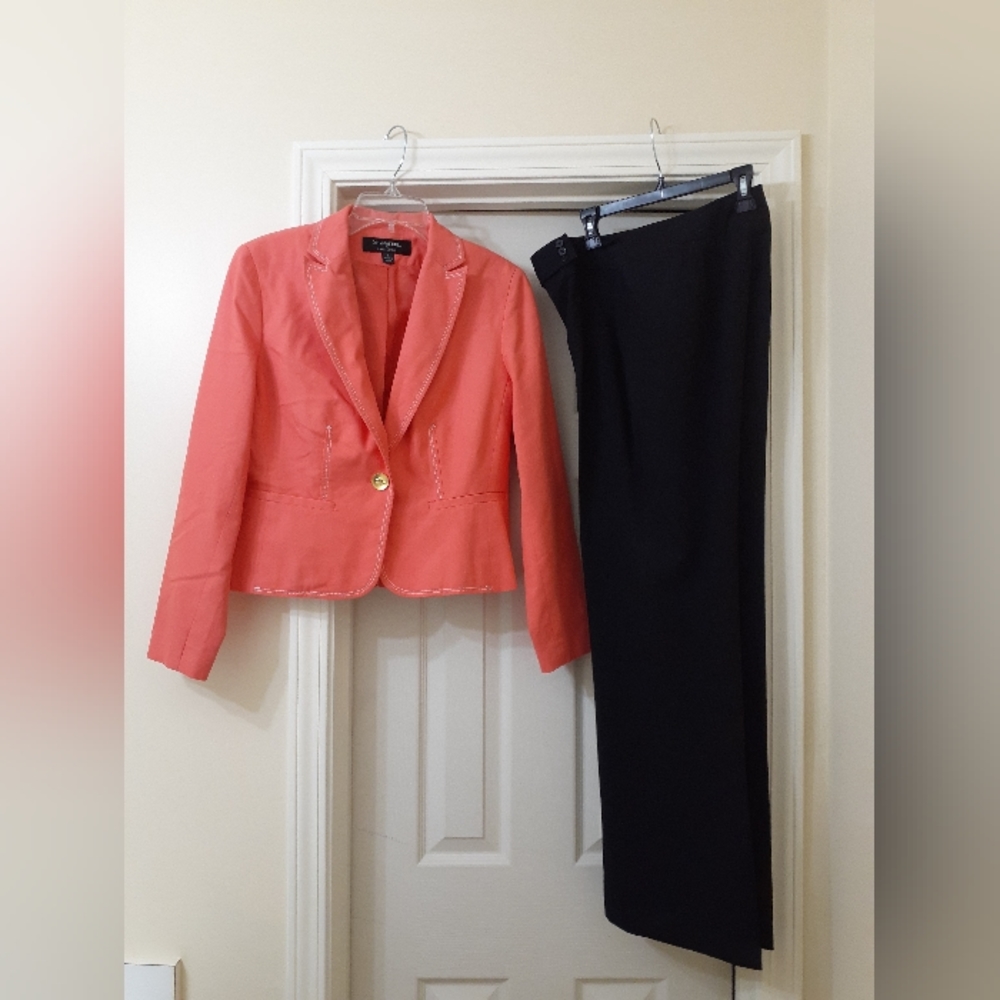 LARRY LEVINE Pant Suit